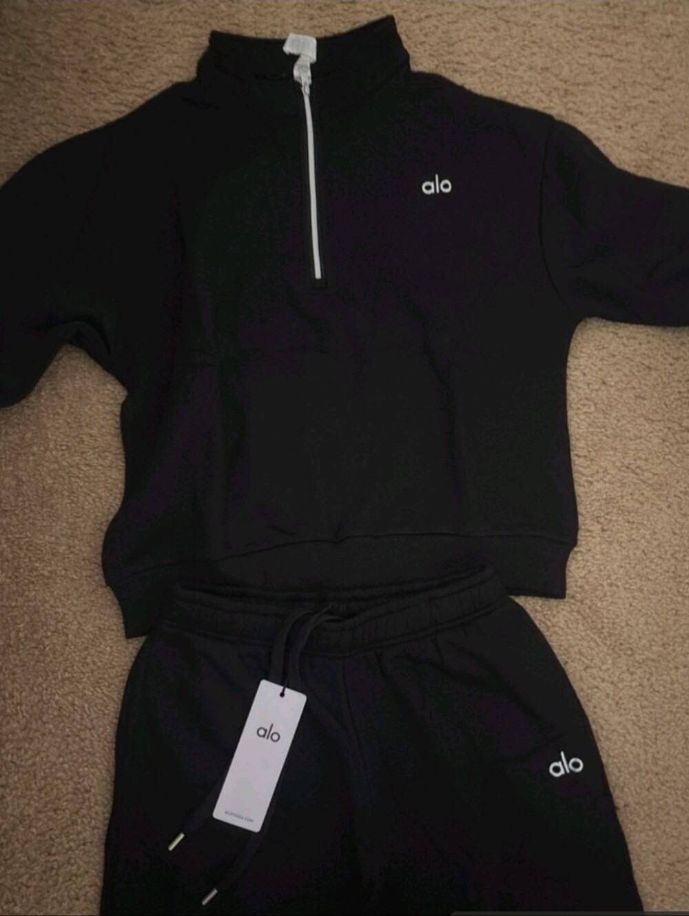 DESCRIPTION‼️ ALO Black Or Blue QUATER ZIP WITH SWEATPANTS
